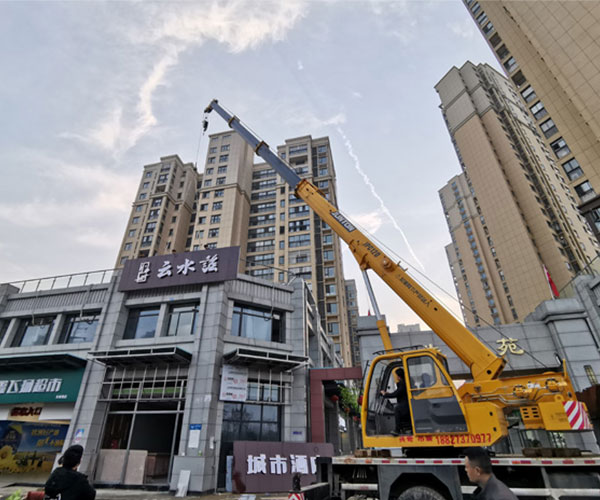 咸寧廣告公司施工現(xiàn)場